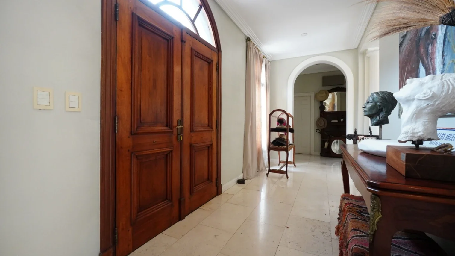 Casa en venta de 10 dormitorios c/ cochera en Del Viso - Imagen 3