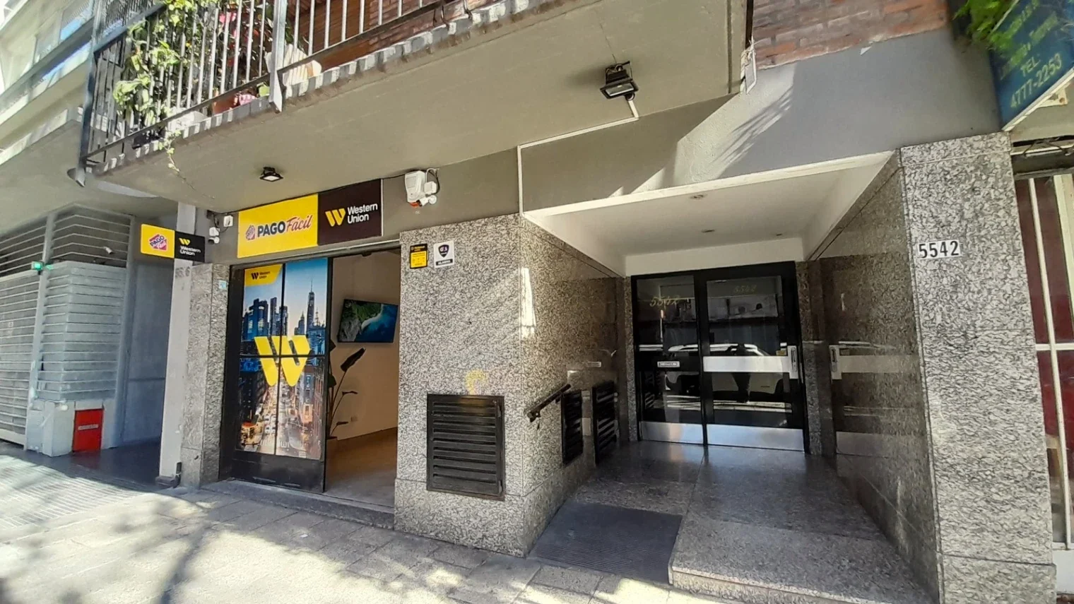 Amplio Depto 2 Ambientes y Medio con Balcon Al Frente en Palermo - Imagen 2