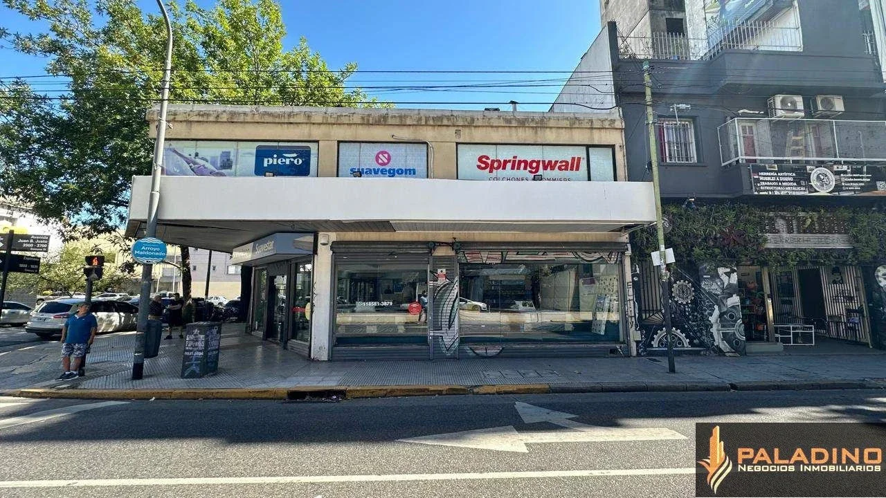 Local en Esquina sobre Av. 2 plantas todo destino - Villa Crespo - Imagen 2
