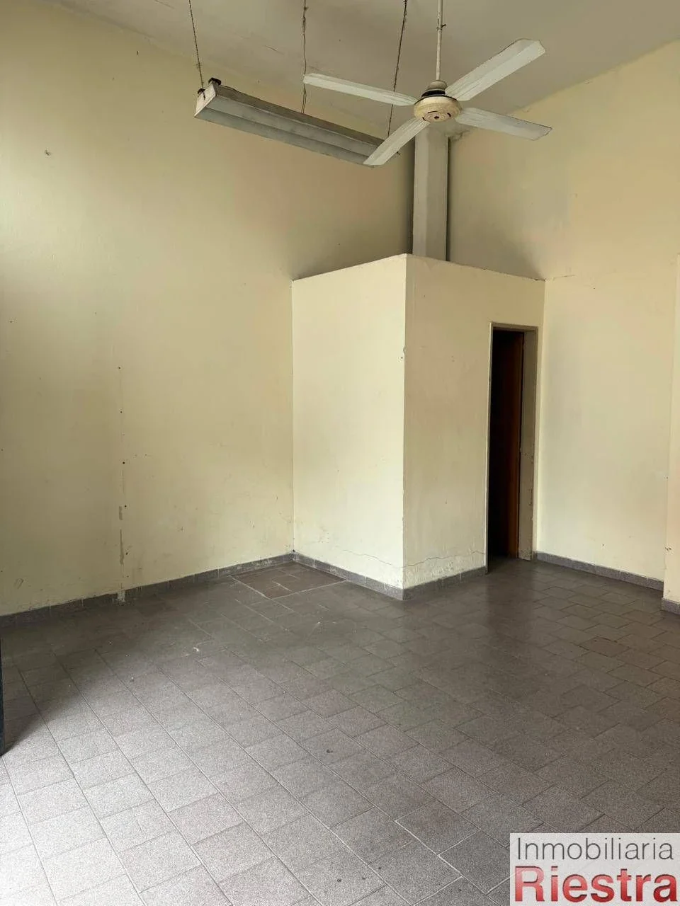 Local comercial en alquiler ubicado en Nueva Pompeya - Imagen 3