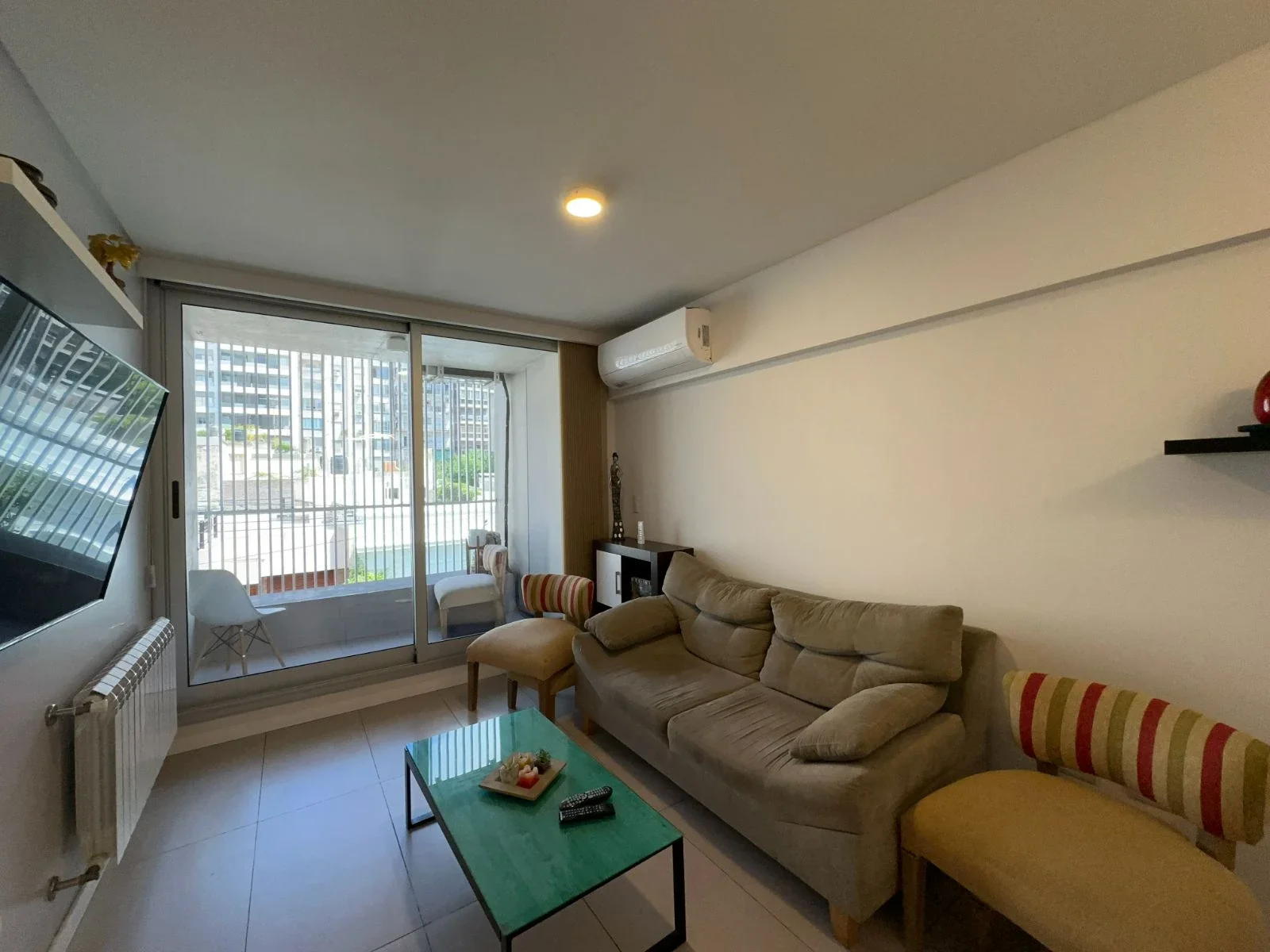 Departamento en venta de 3 dormitorios c/ cochera en Centro - Imagen 4