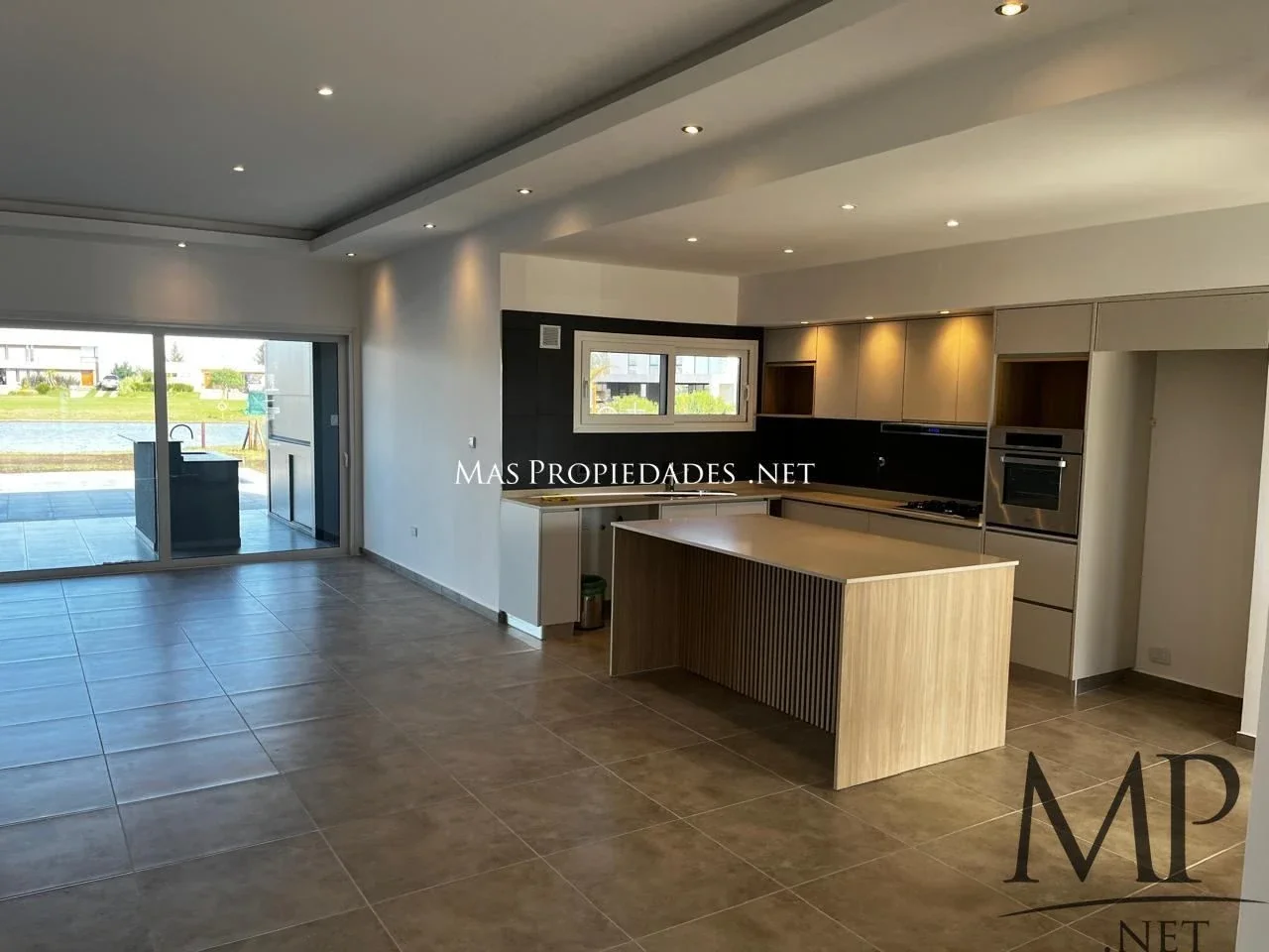Venta Casa a la laguna en San Lucas 3 dormitorios Canning - Imagen 5