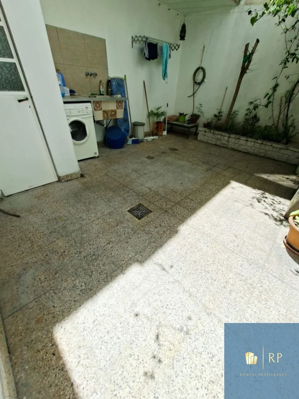 Hermoso 2 ambientes en Caballito de 50 Mts con patio - Imagen 4