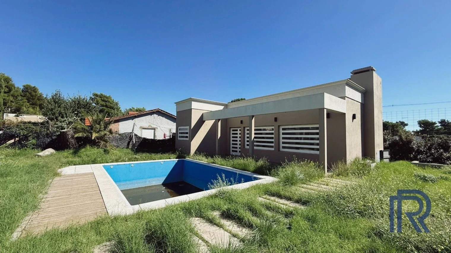 Casa en venta c/ cochera en Patagonia - Imagen 3