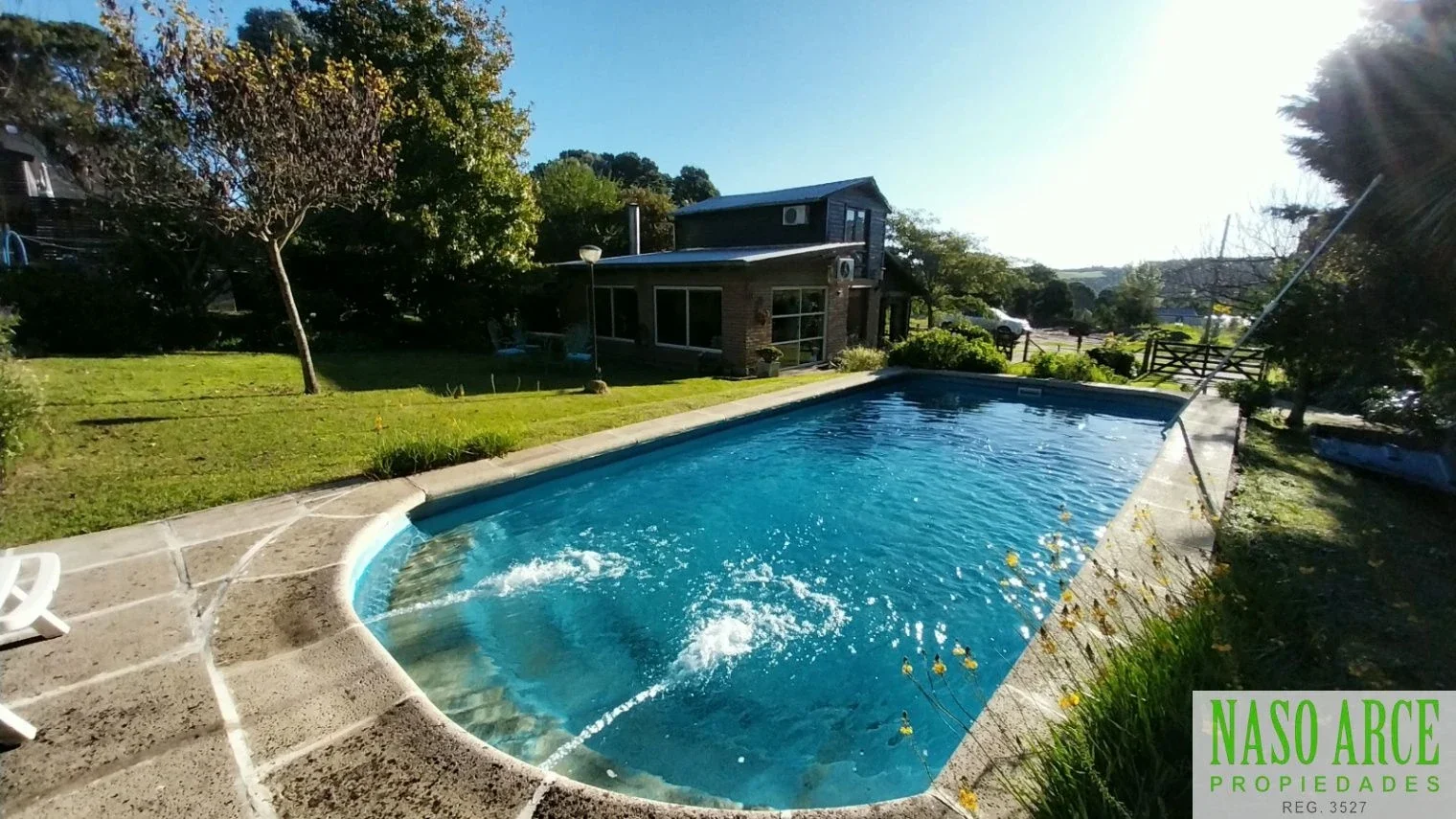 Hermosa Casa tipo Cabaña en venta en Sierra de los Padres con vista panorámica - Imagen 1
