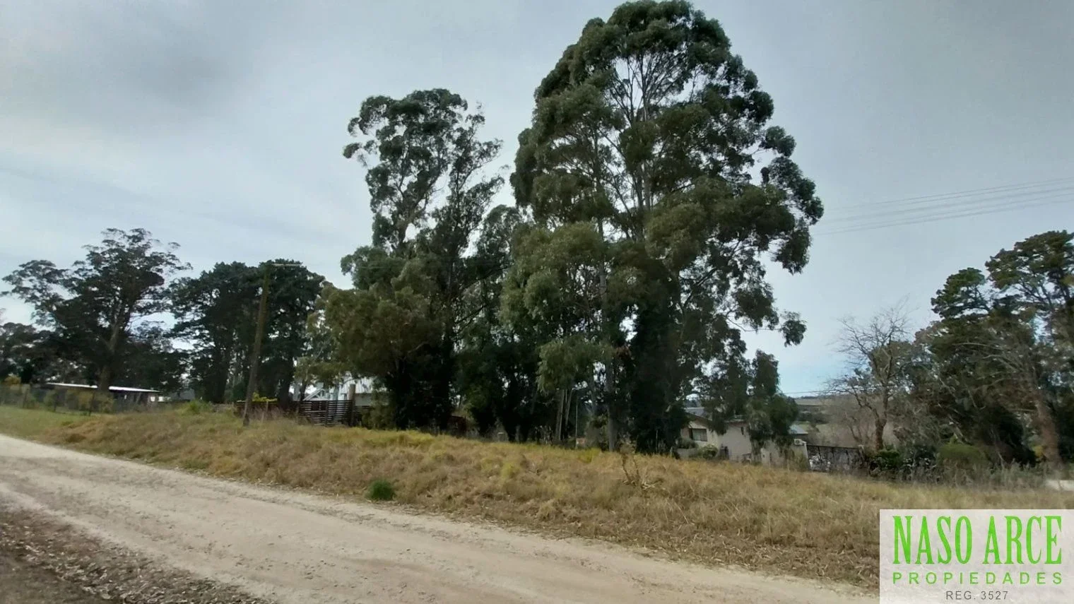 Lote en venta en Sierra de los Padres con vista al campo y 750 m² en esquina - Imagen 2