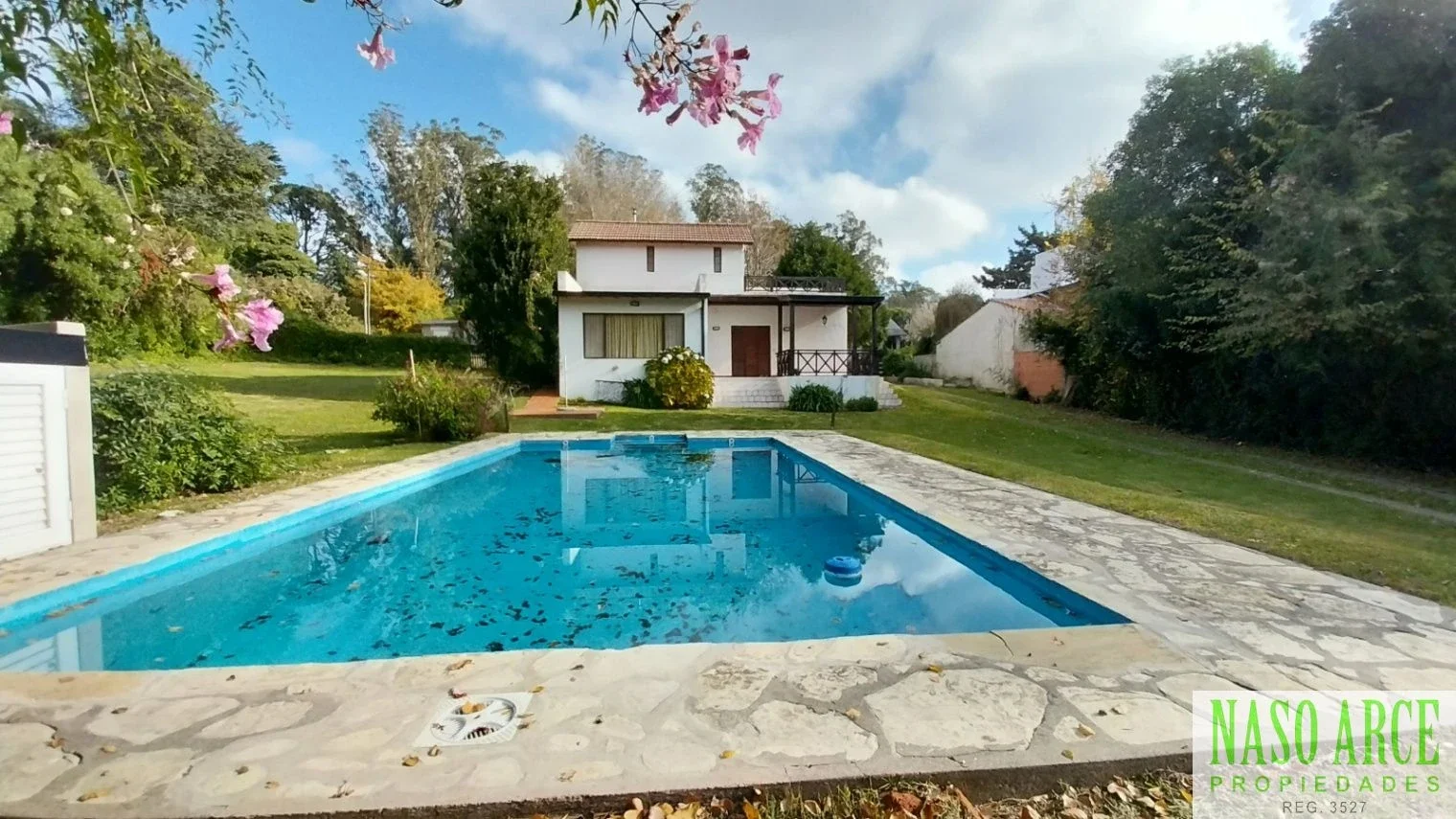 Chalet RETASADO en venta en Sierra de los Padres. Gas natural. Apto crédito - Imagen 2