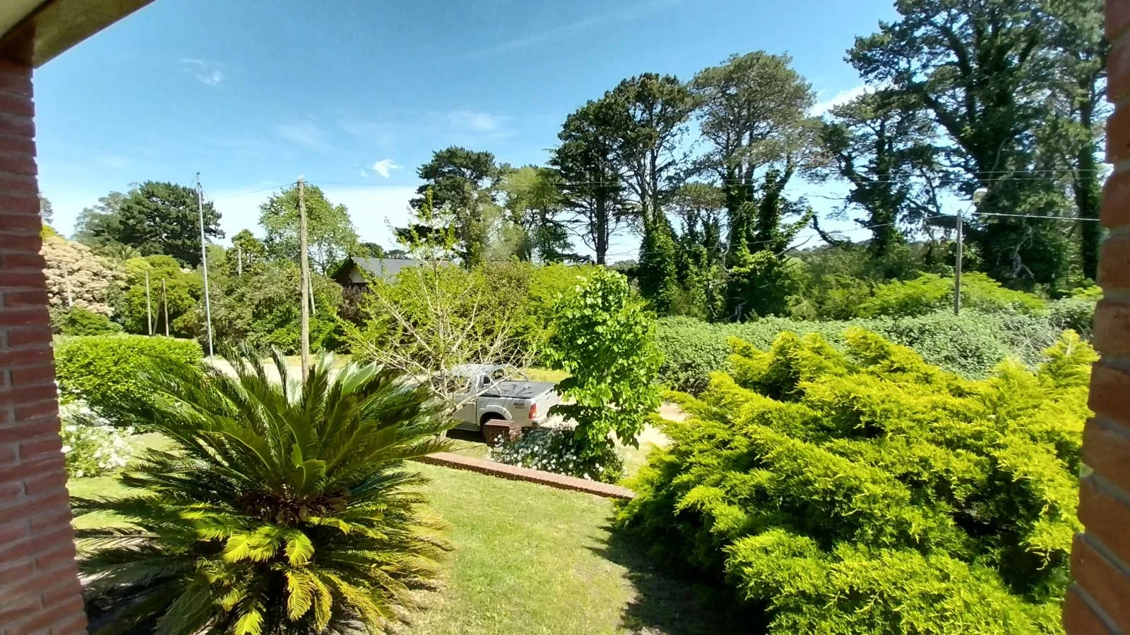 IMPORTANTE CHALET EN VENTA - GAS NATURAL CONECTADO - ZONA CAPILLA - Imagen 3