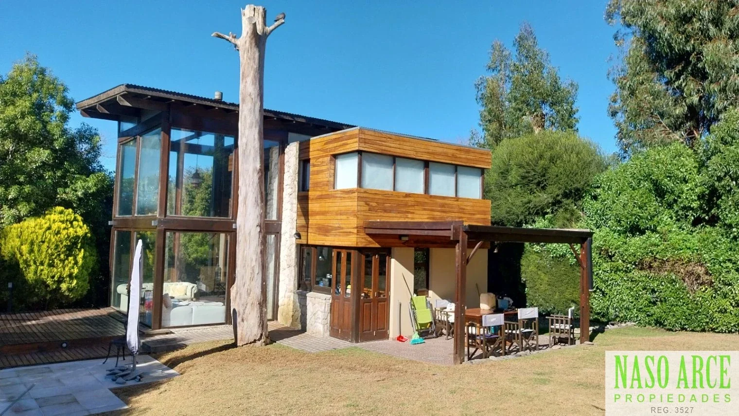 "BAJO SU VALOR" - Moderna casa en venta en Sierra de los Padres. Gas natural. - Imagen 1