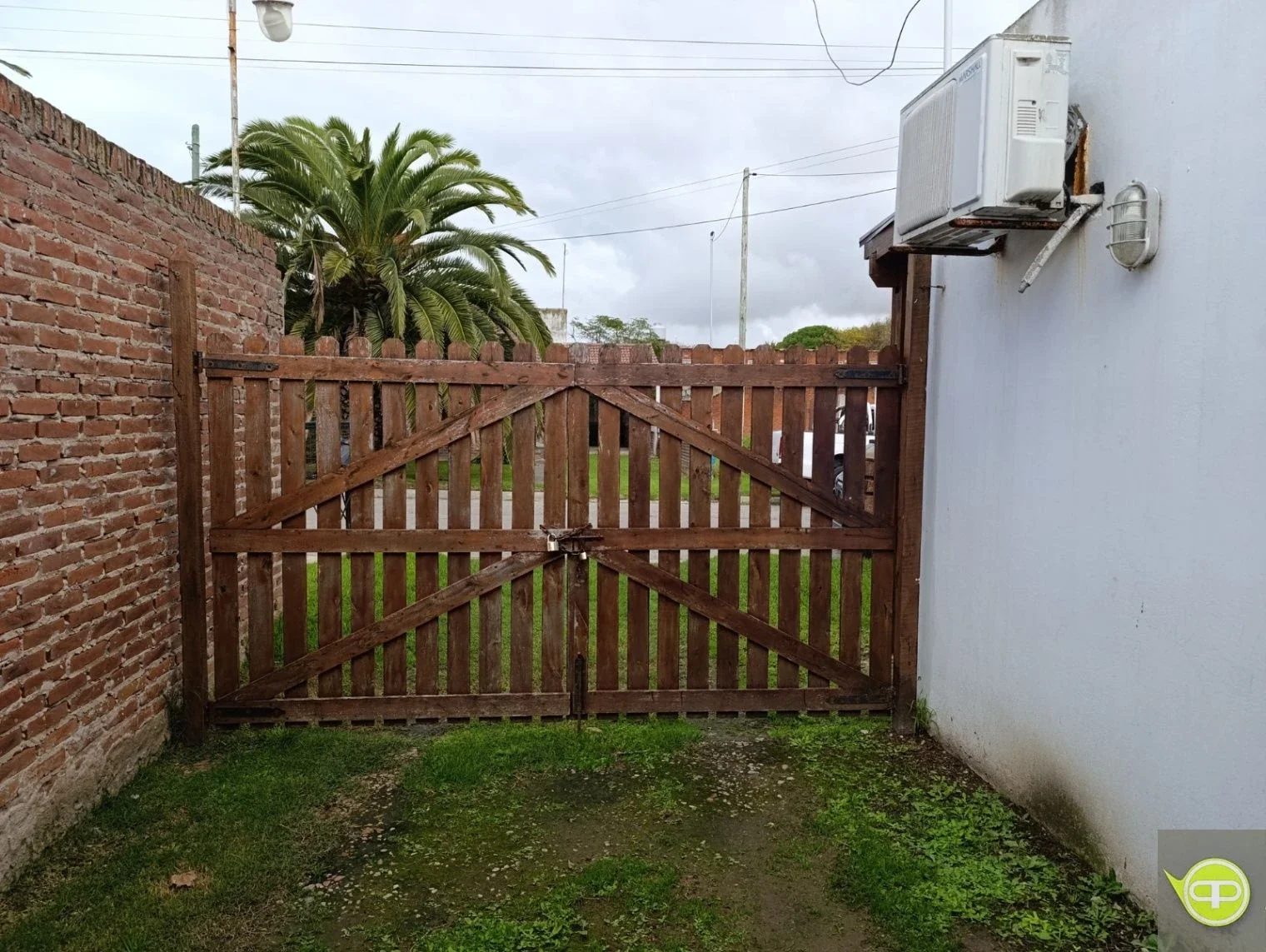 Chalet 3 ambientes. Playa swrena. Permuta por ph o depto - Imagen 3