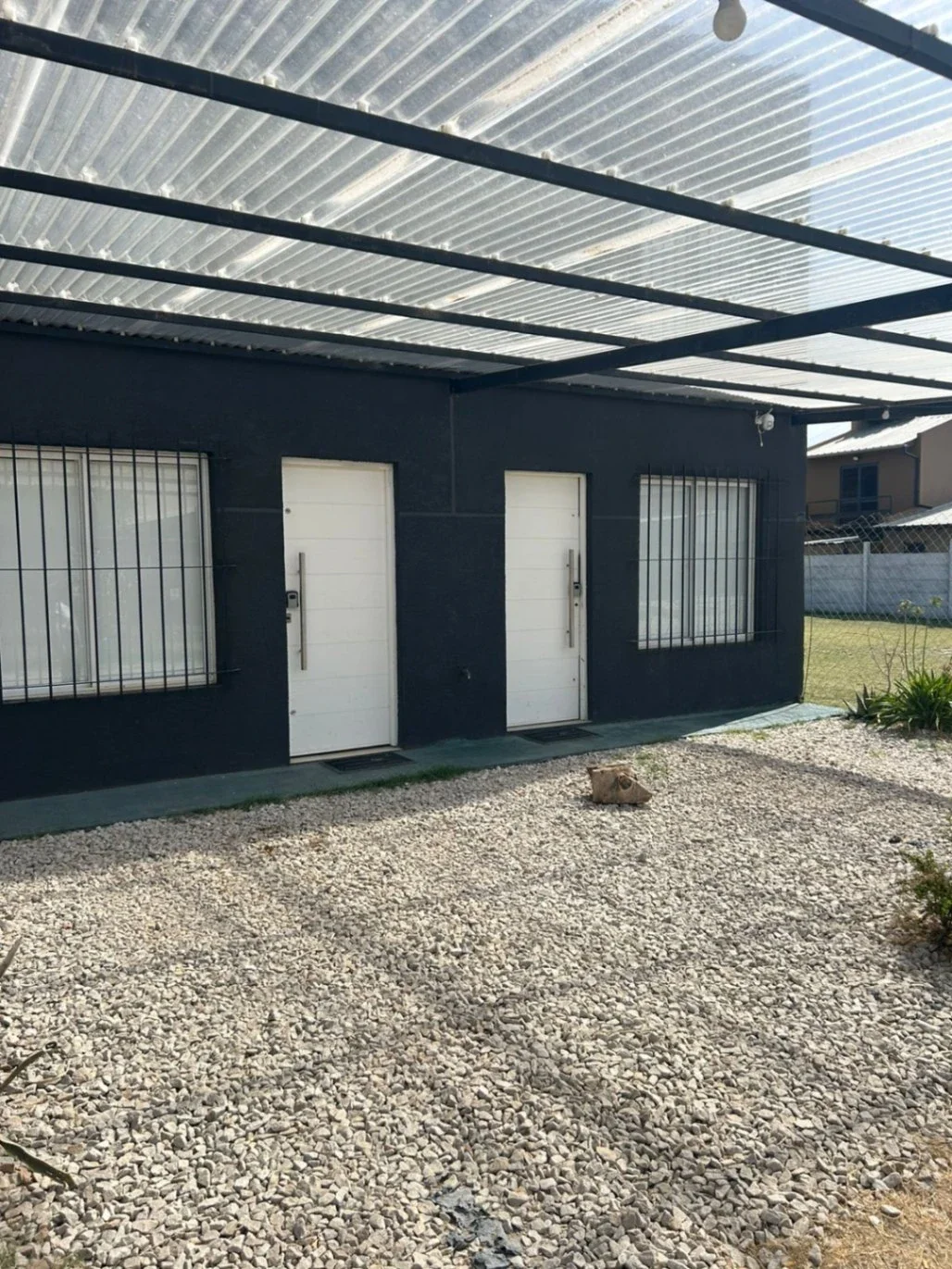 Dúplex en alquiler c/ cochera en Alfar - Imagen 1