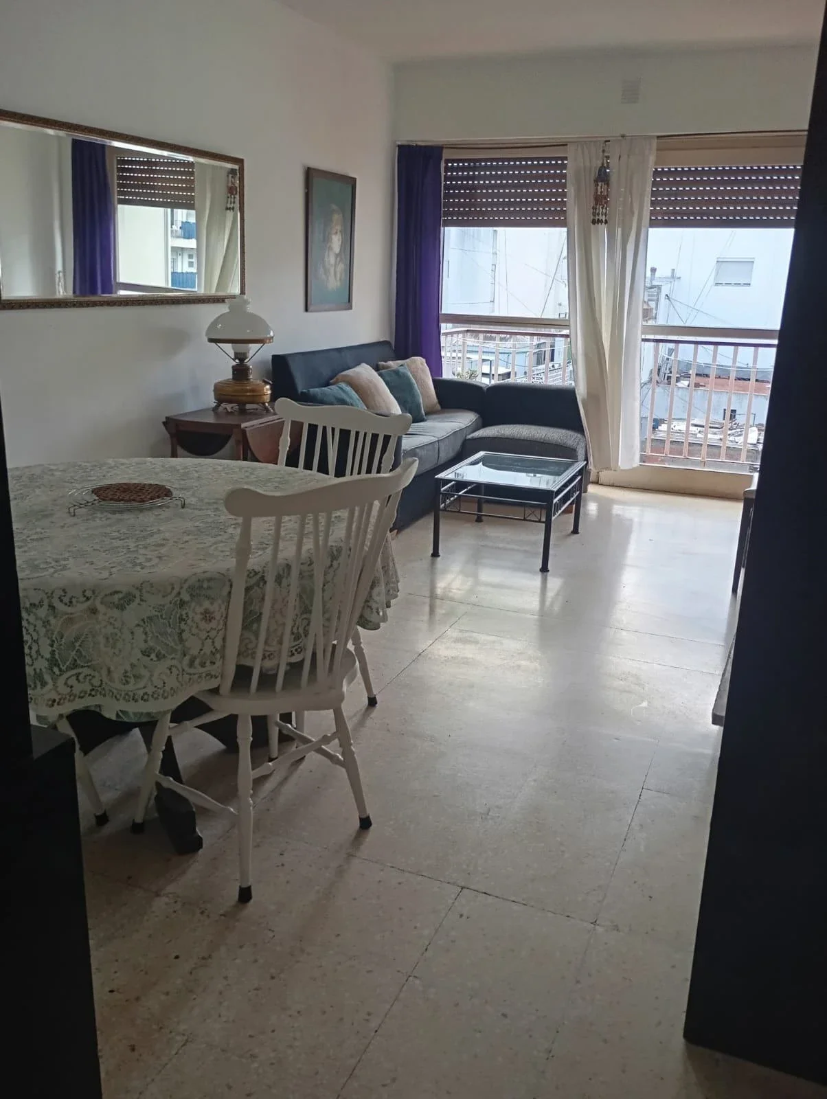 ALQUILER: Departamento de 3 Ambientes Amoblado al Frente – Centro - Imagen 3