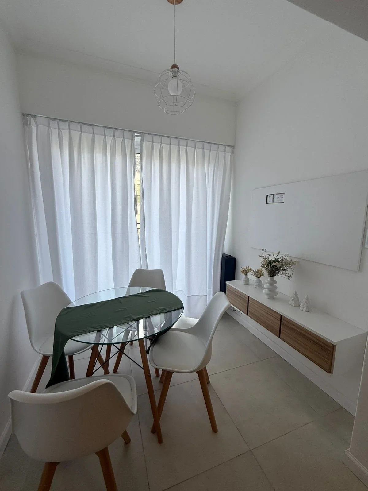 Venta Departamento 1 ambiente con balcón al frente. Zona centro - Imagen 1