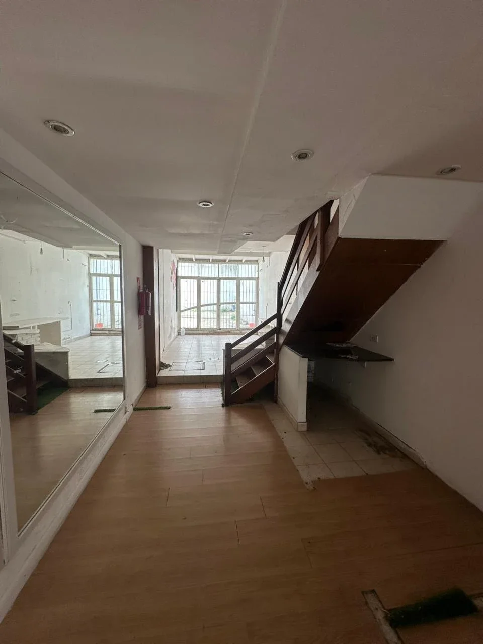 Venta Local . Zona Centro, Catamarca 1600. - Imagen 2