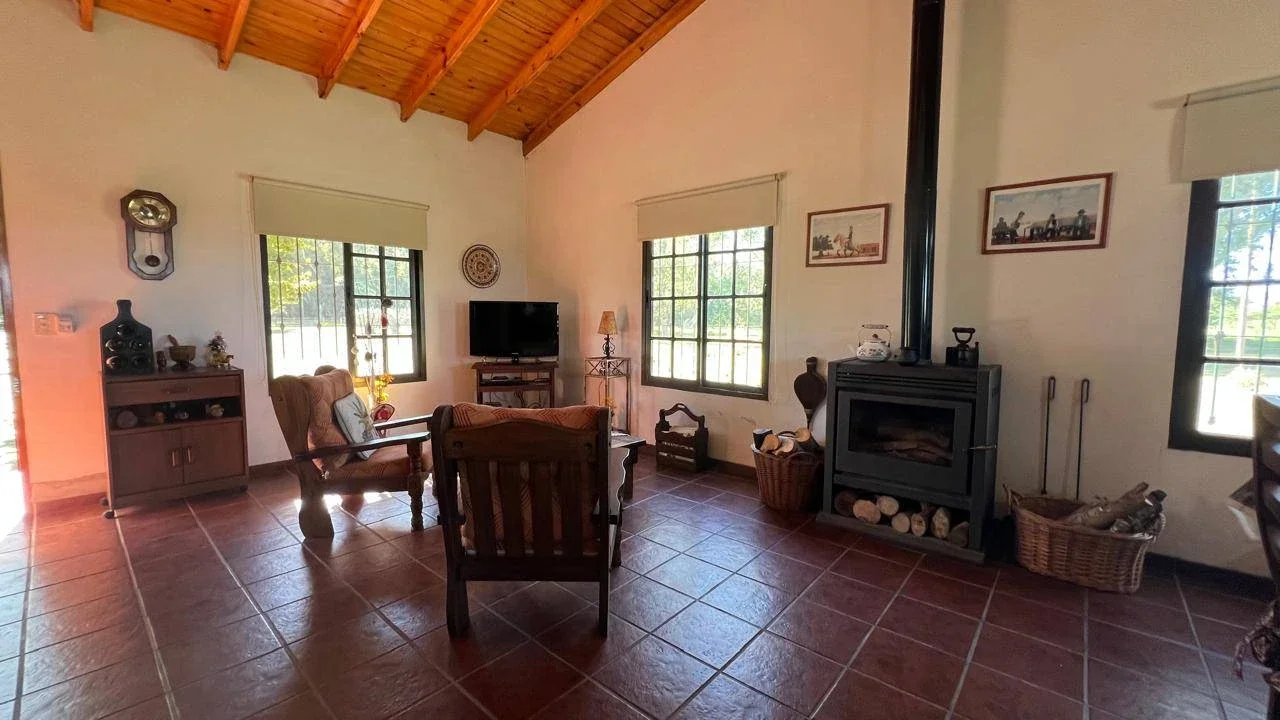 Casa quinta en venta de 9000m2 ubicado en Mercedes - Imagen 4