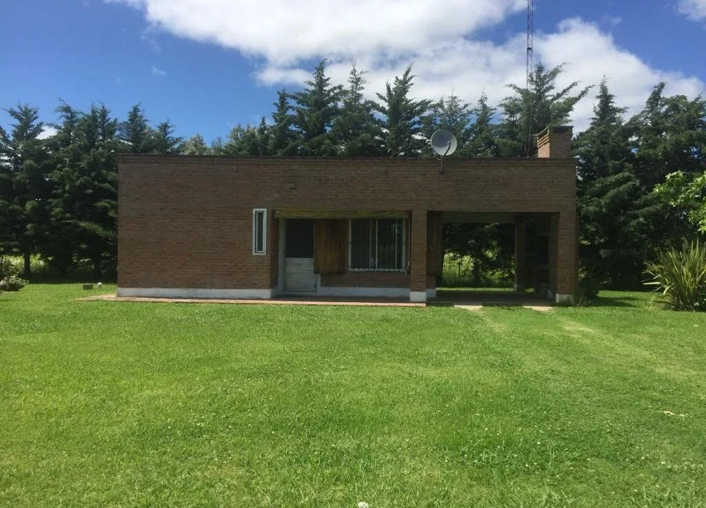 Casa quinta en venta de 10000m2 ubicado en Tomás Jofré sobre Ruta 42 - Imagen 1