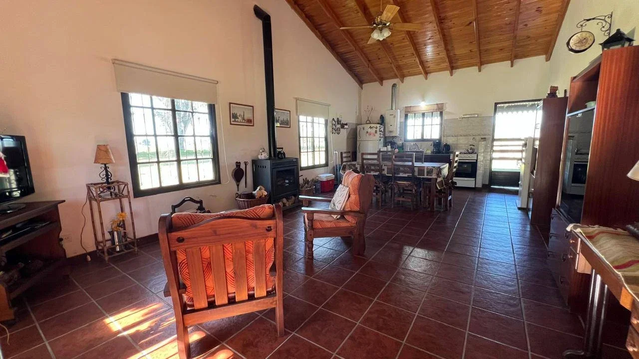 Casa quinta en venta de 9000m2 ubicado en Mercedes - Imagen 5