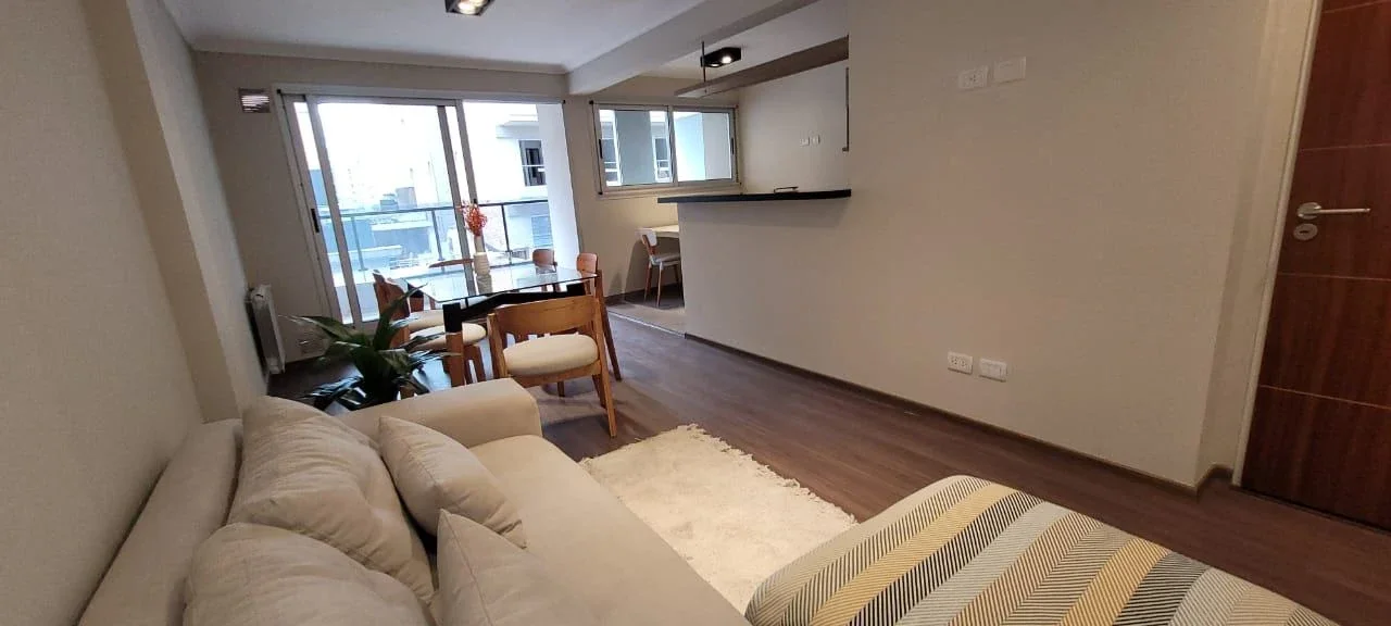 Depto semipiso - 2 dorm. EN VENTA - Doble balcón! - Sarmiento 1725, Rosario - Imagen 5