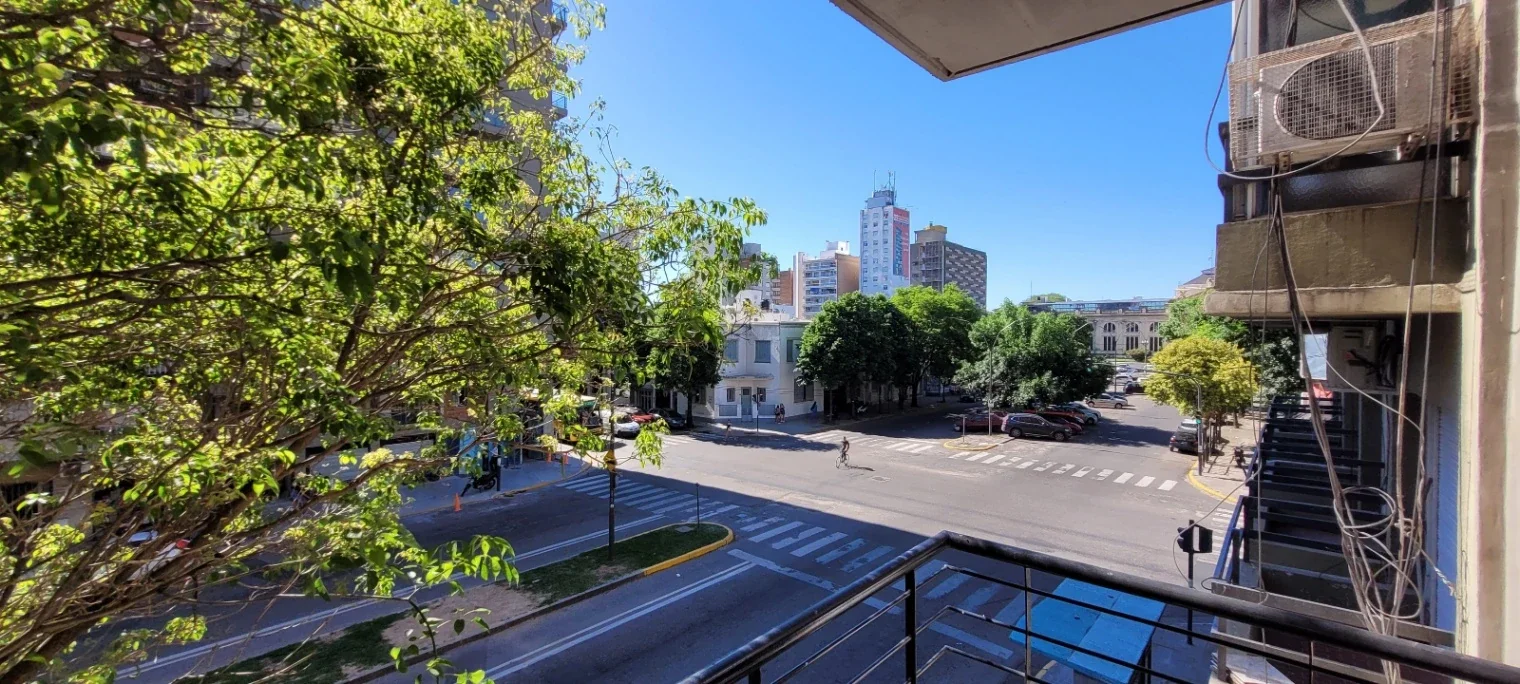 EN VENTA Depto de 1 dorm. al FRENTE c/Balcón -Av. Francia 800, Lourdes, Rosario - Imagen 4