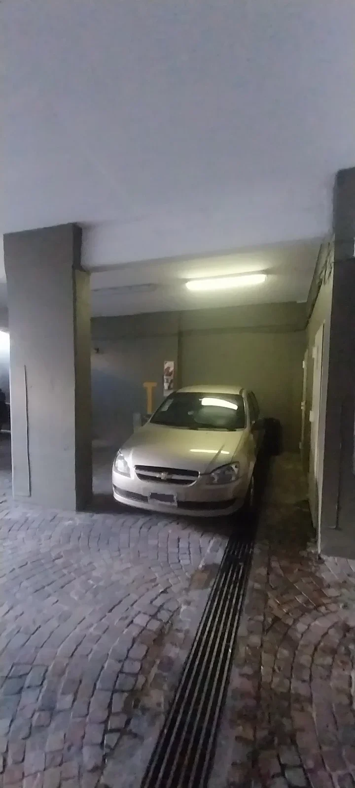 4 Ambientes con Espacio guardacoches fijo, Balcon. APTO CREDITO. Pileta. SUM - Imagen 5