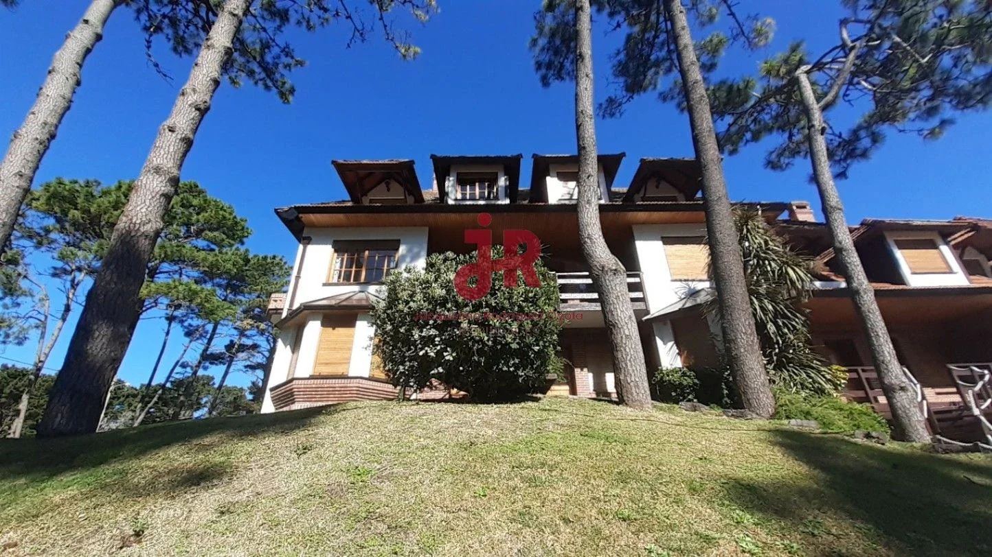 CODIGO 296 - DEPARTAMENTO EN VENTA CON COCHERA - ZONA DUPLEX PINAMAR - Imagen 1