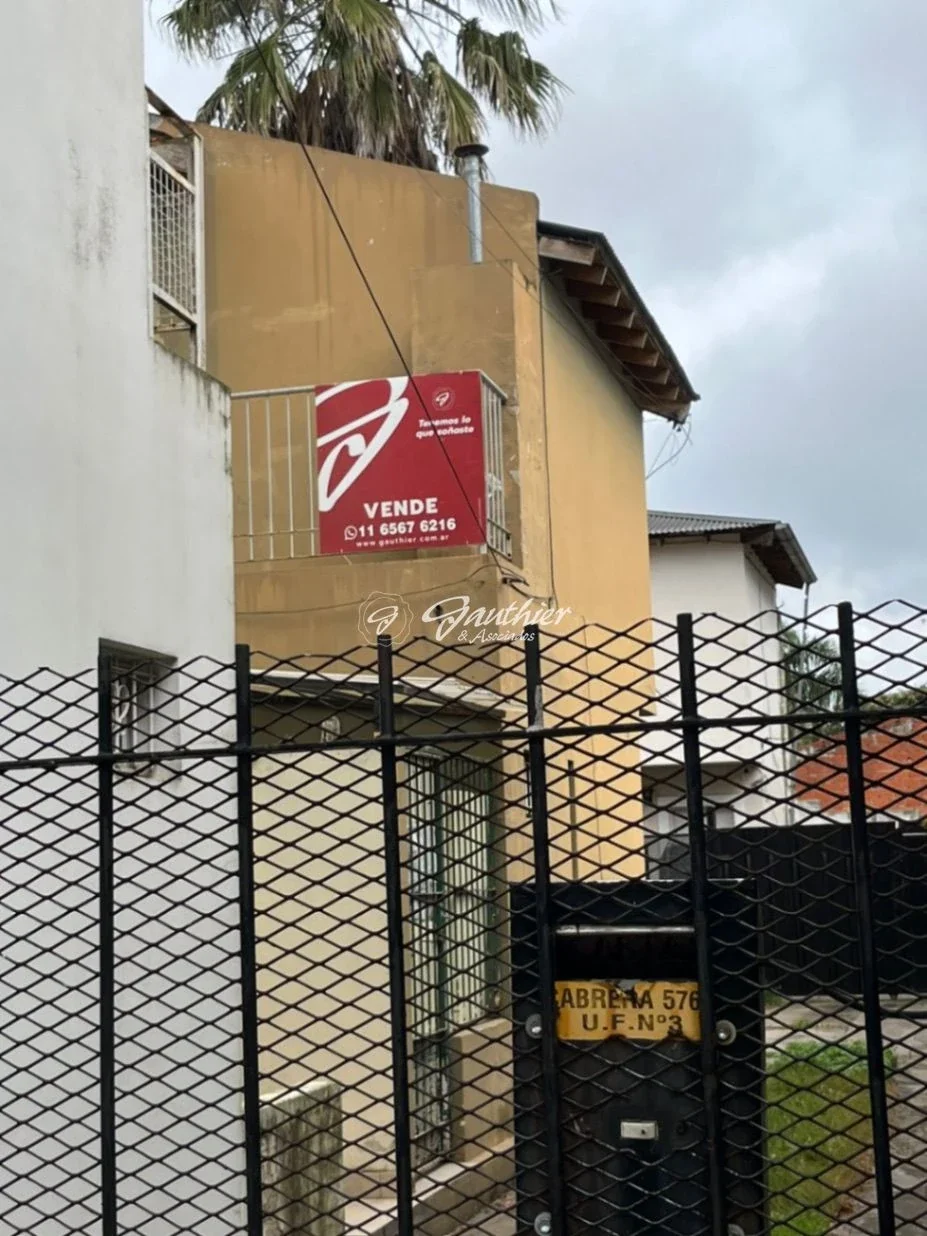 Dúplex en venta de 2 dormitorios c/ cochera en Campana - Imagen 1