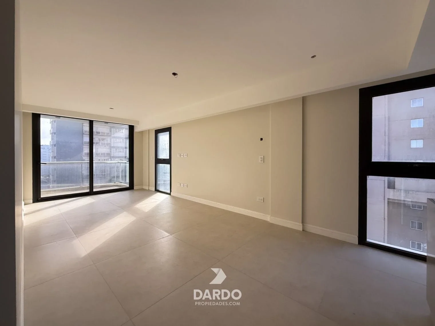 Departamento 2 ambientes a estrenar en venta en Villa Grandas - La Perla - Imagen 1