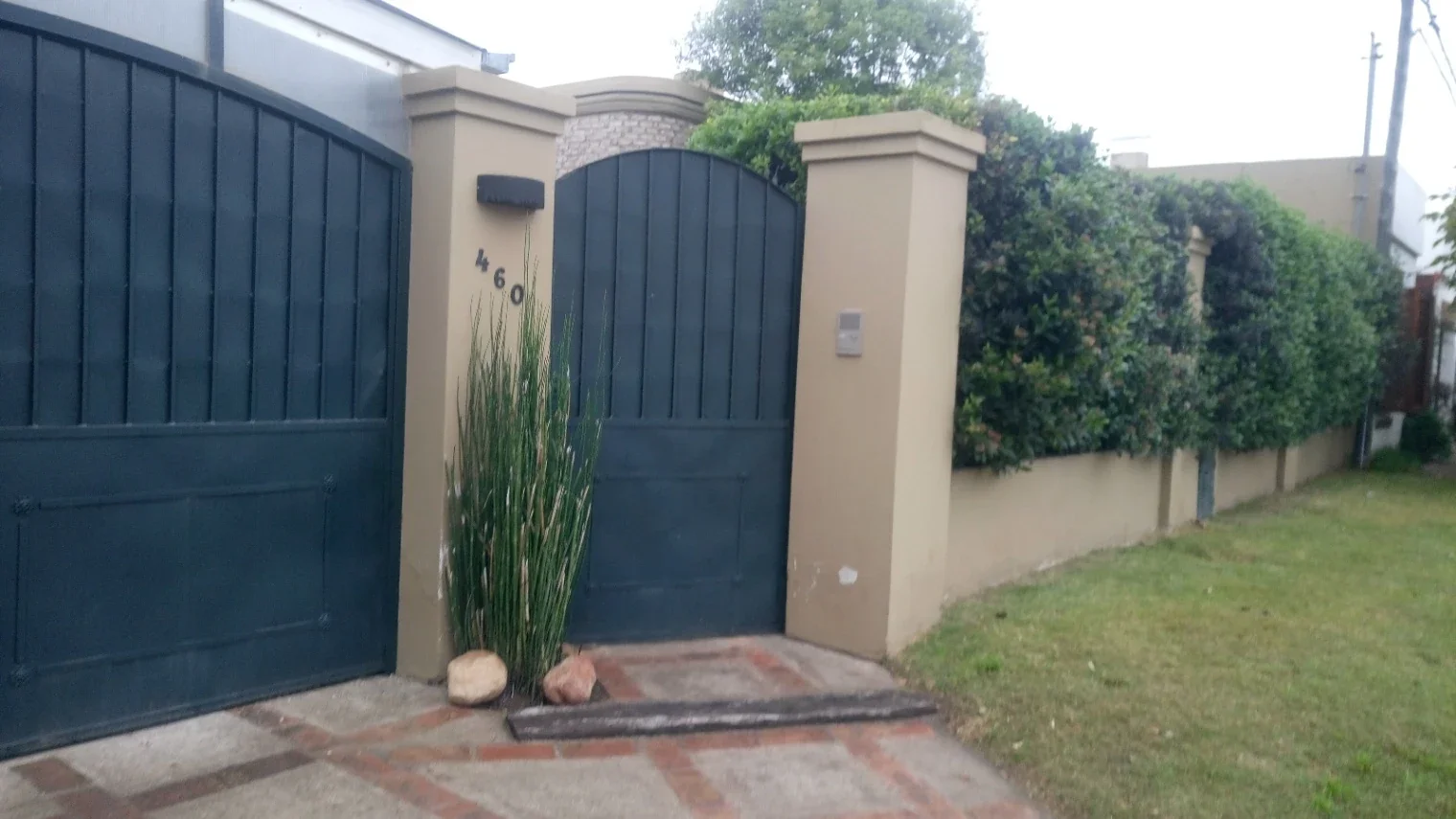 Casa en venta de 3 dormitorios c/ cochera en Coronel Suárez - Imagen 3