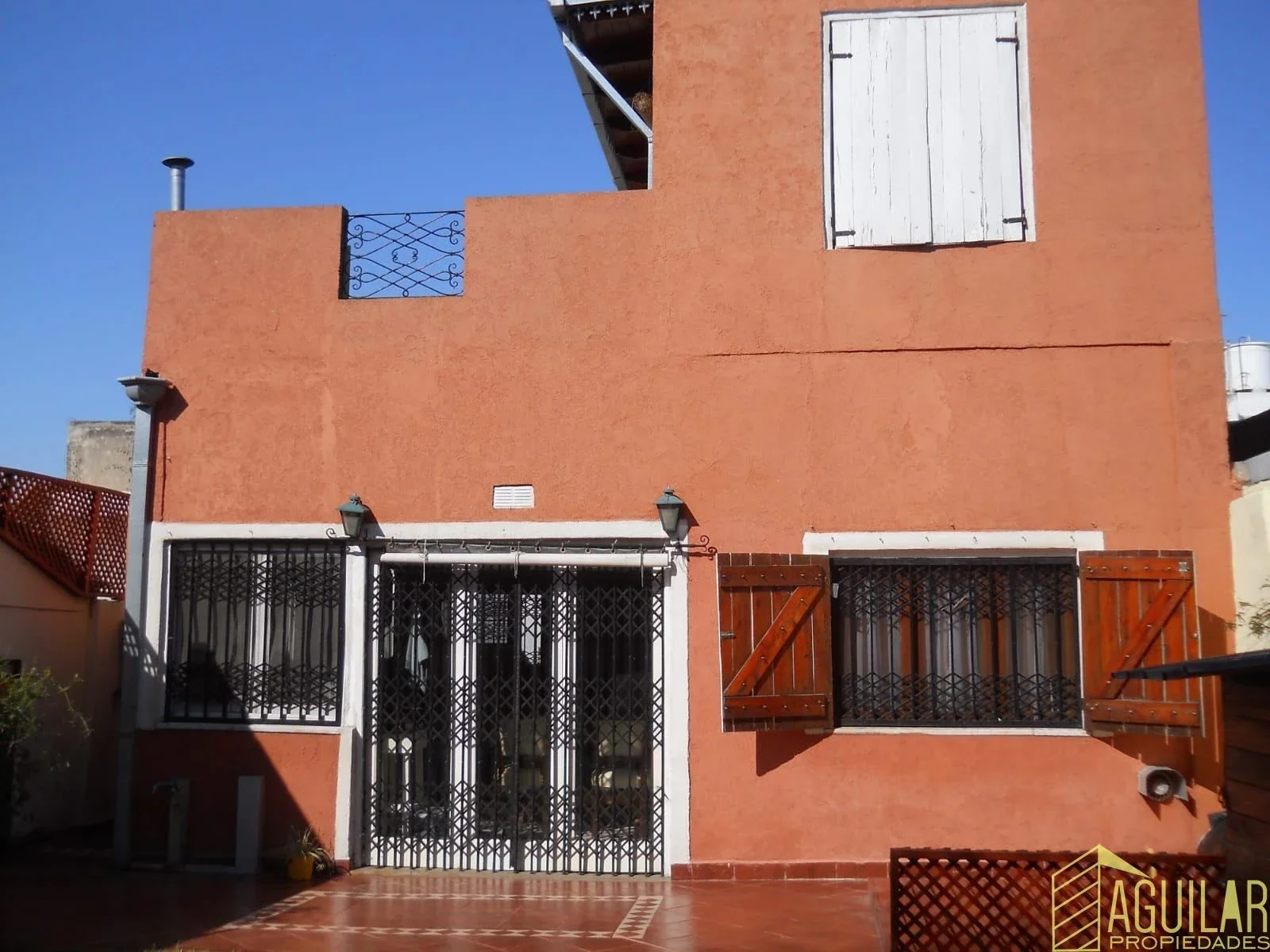 Casa de 3 dormitorios con Loft en Venta en Avellaneda - Imagen 2