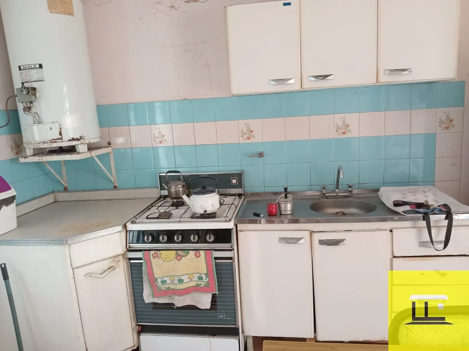 Casa en venta de 2 dormitorios c/ cochera en Balcarce - Imagen 2