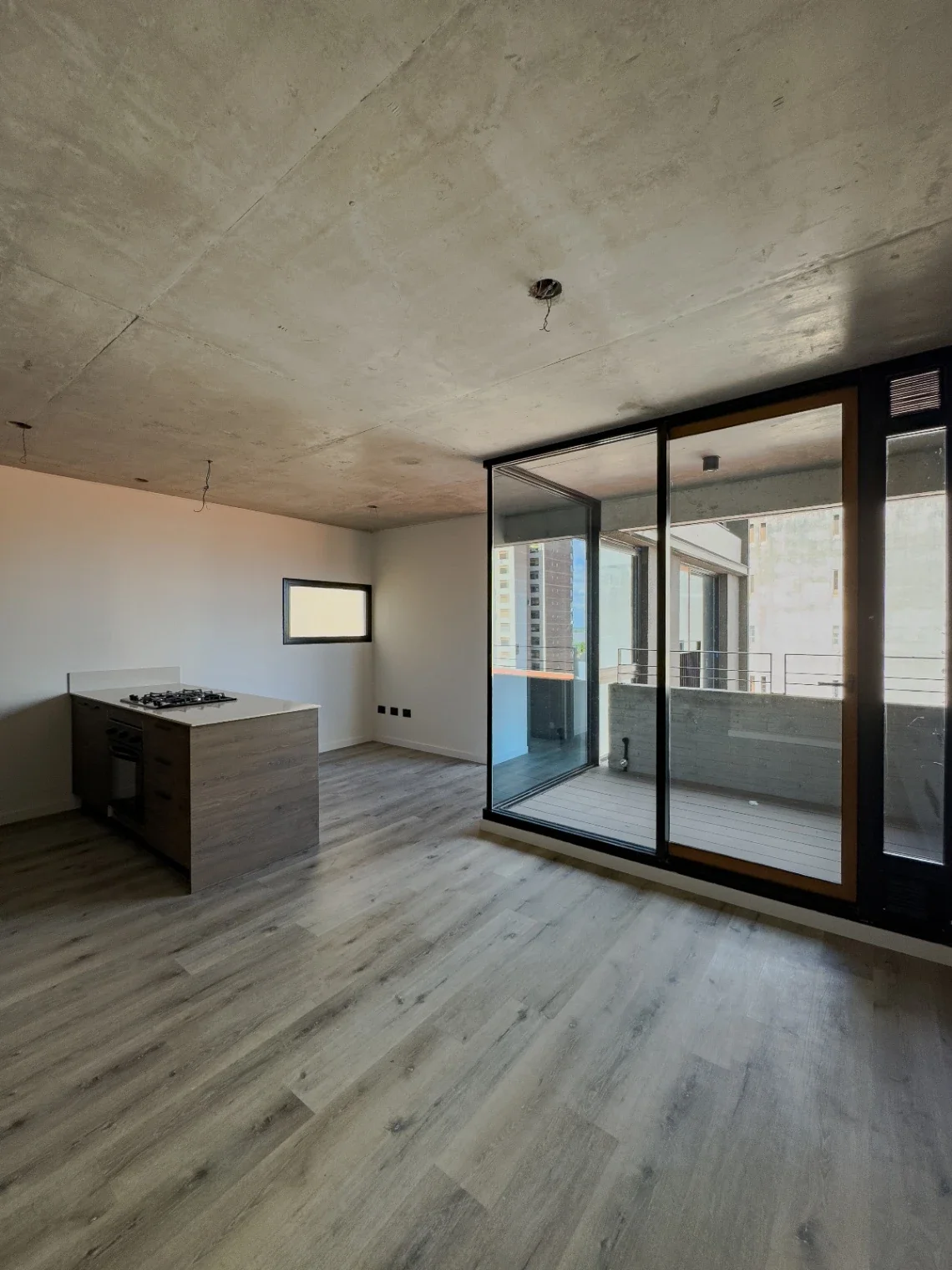 DEPARTAMENTO EN VENTA DE 1 DORMITORIO C/ AMENITIES EN BARRIO MARTIN - Imagen 2