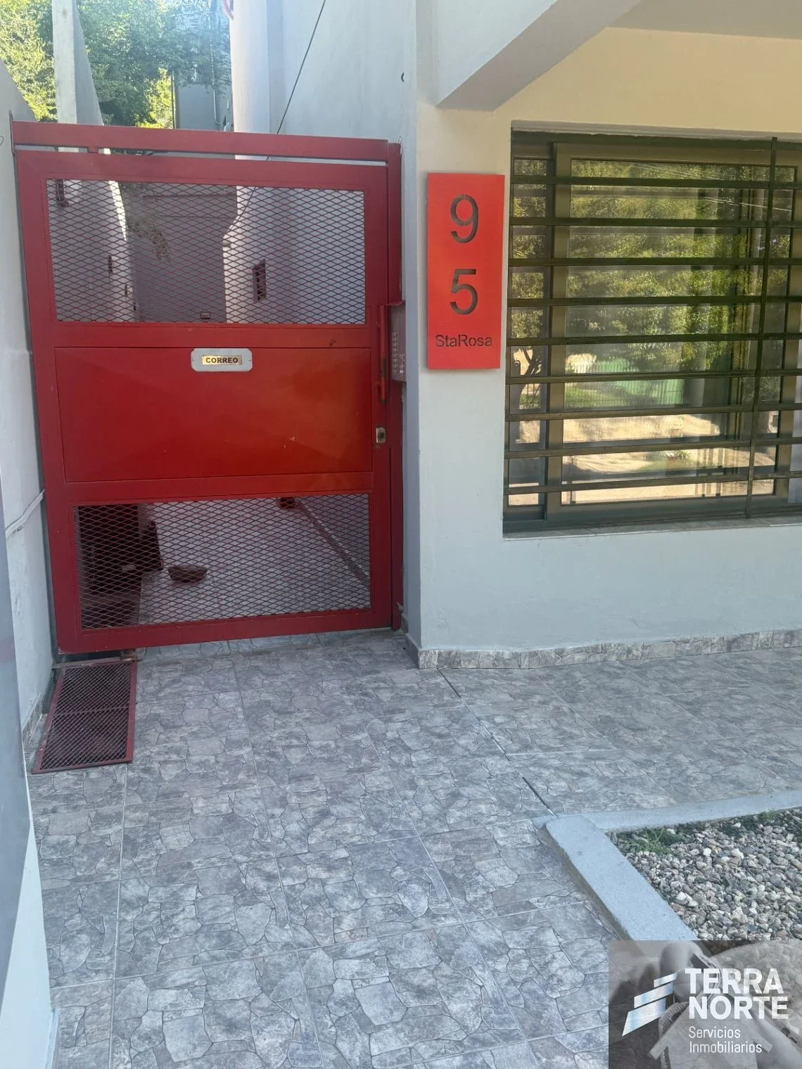 Departamento en alquiler c/ cochera . Villa Carlos Paz - Imagen 2