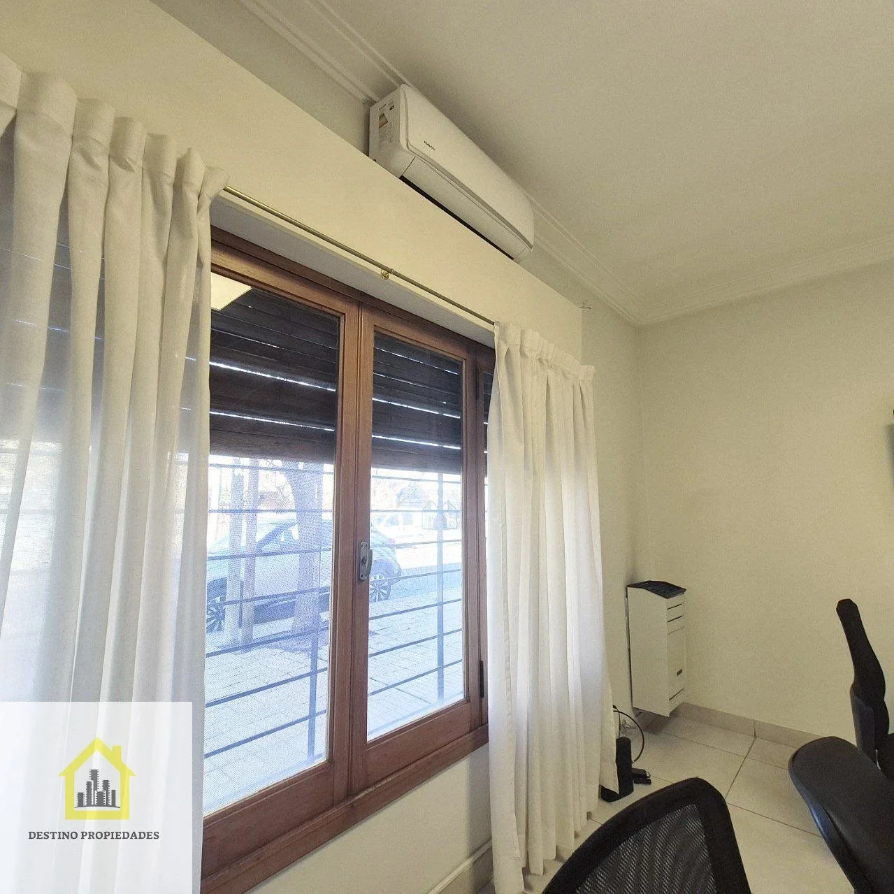 Casa en venta c/ cochera en General Roca - Imagen 5