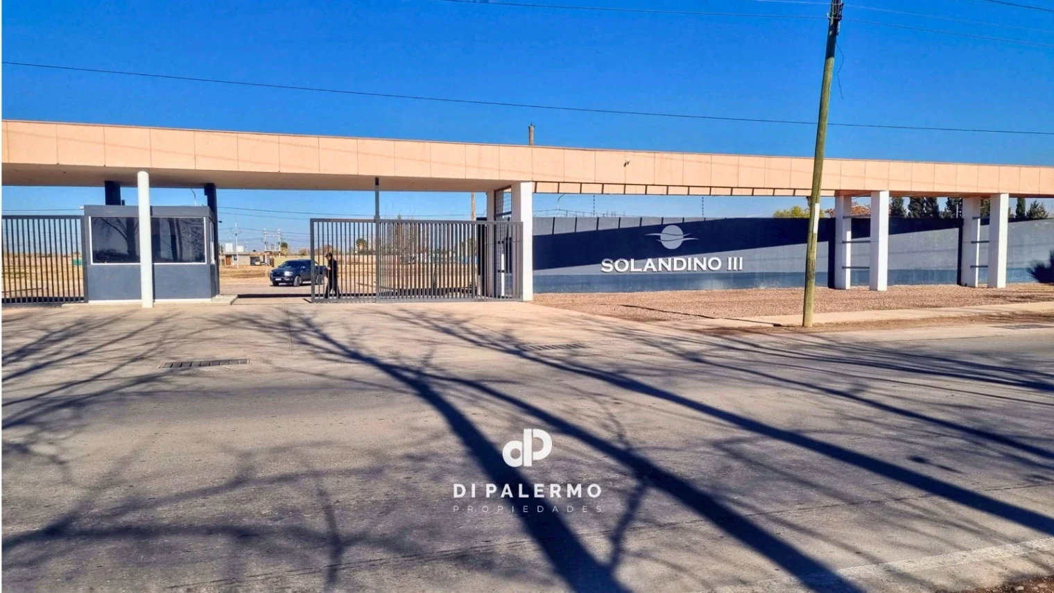 VENTA DEL MEJOR TERRENO, UBICADO EN ESQUINA, EN EL BARRIO PRIVADO SOLANDINO 3 - Imagen 2