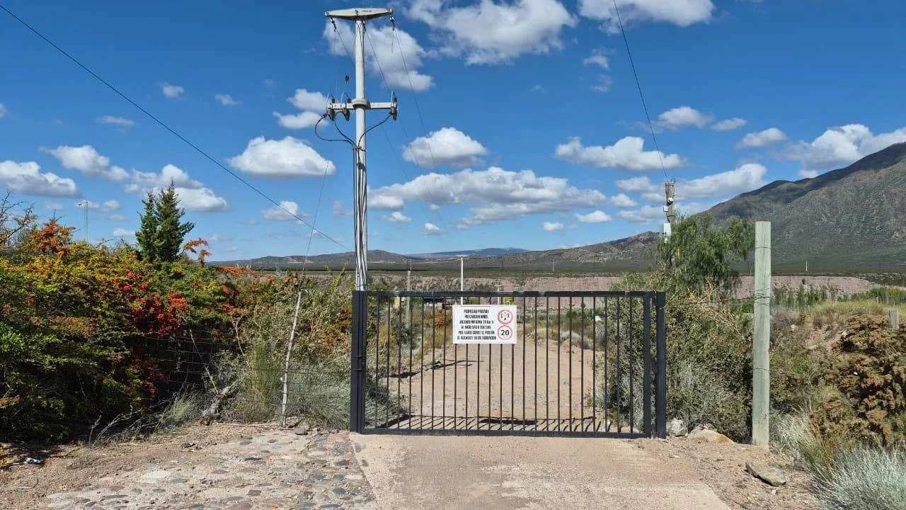 Terreno a La Venta de 950 m² en Barrio Cerrado Colonia Suiza metros de Entre Dos - Imagen 2