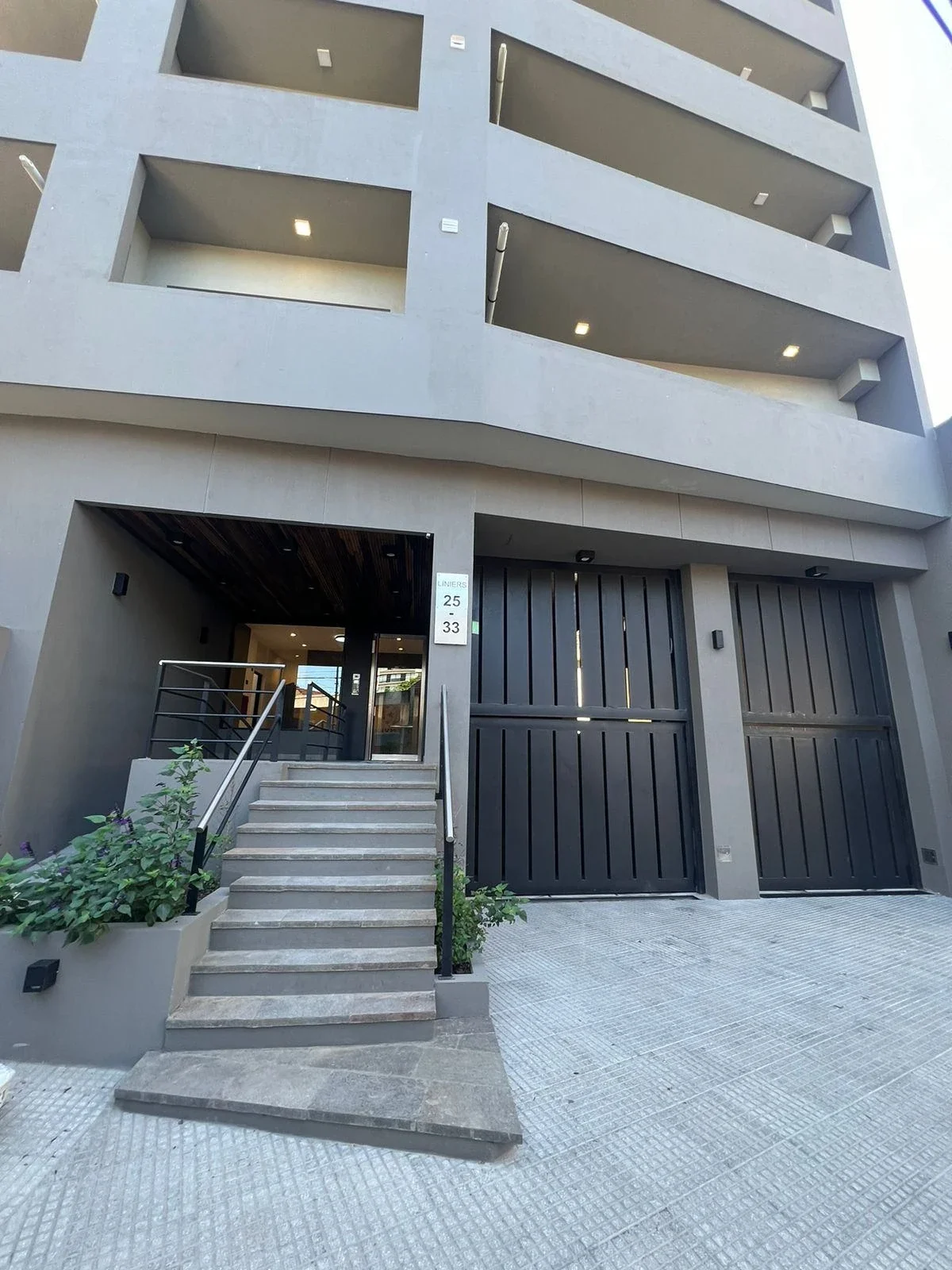 Departamento 3 ambientes en Alquiler Temperley - Imagen 1