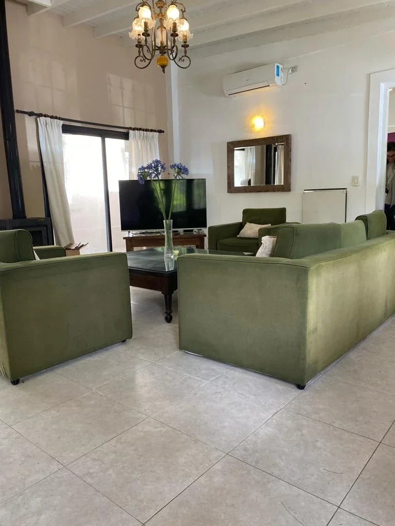 Elegante Casa  Estilo Campo En Venta  Vista A Cancha De Polo - Imagen 4