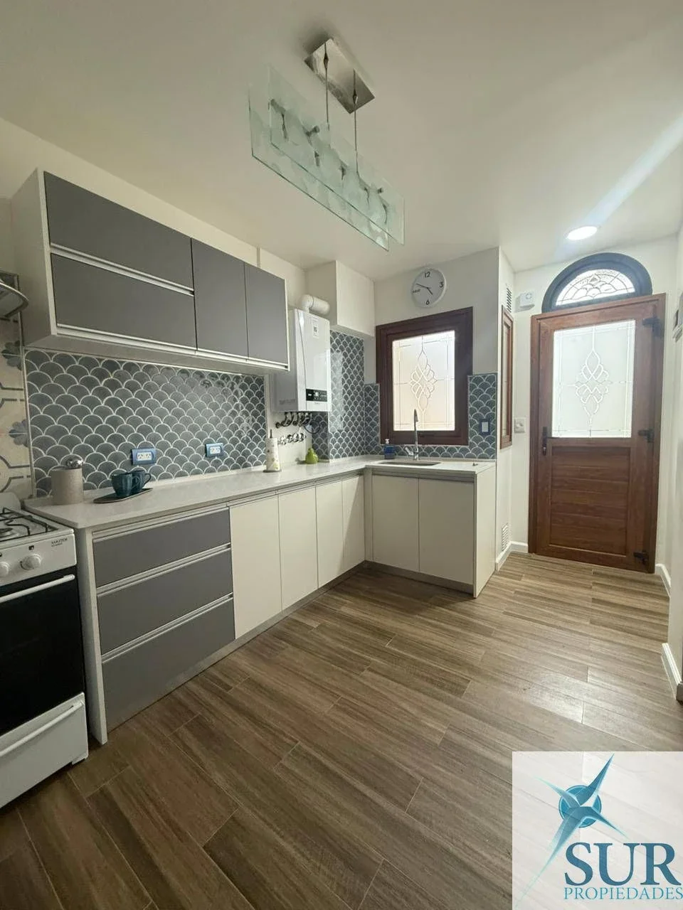 Departamento en alquiler c/ cochera en Ushuaia - Imagen 4