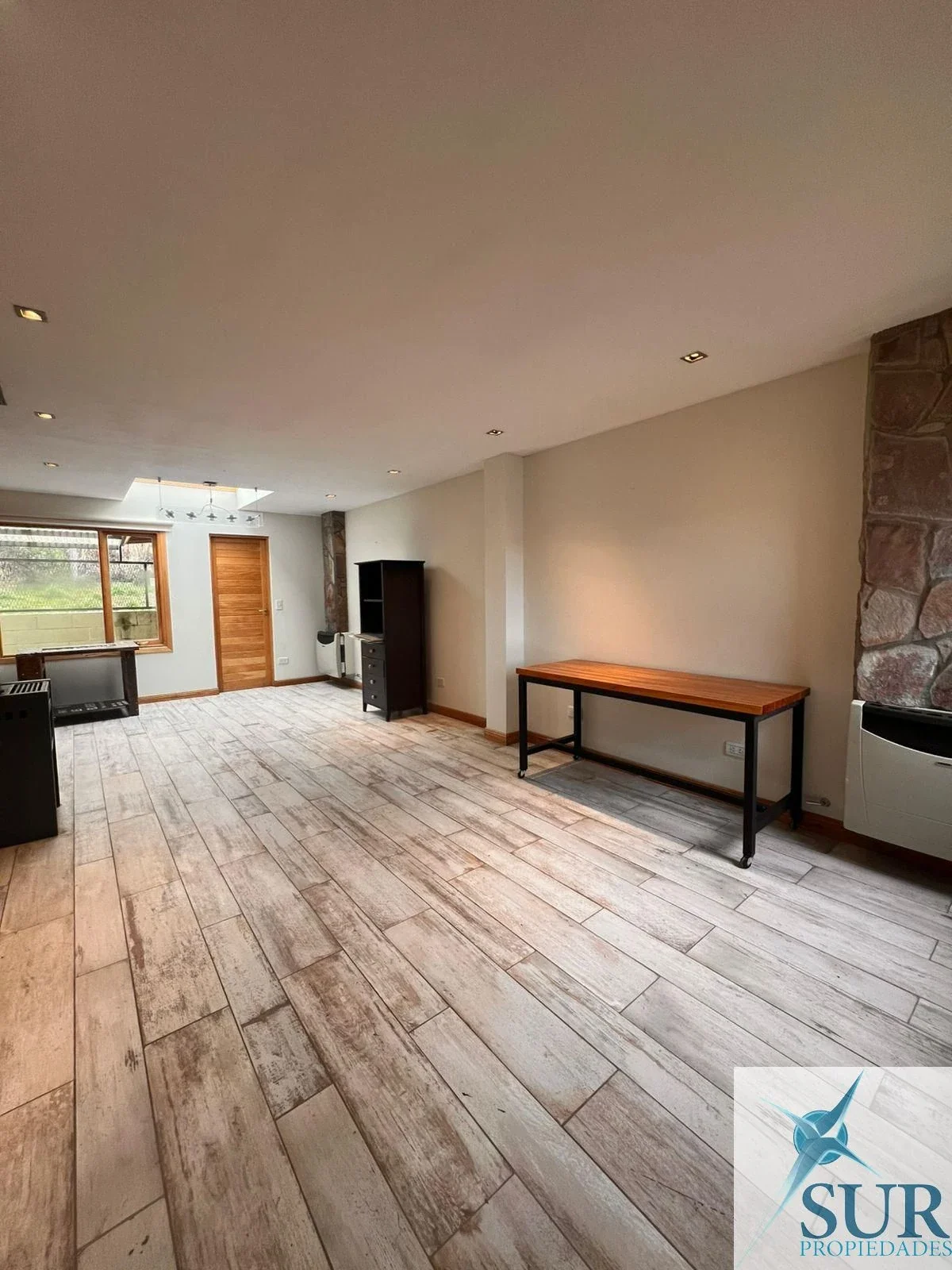 Casa en venta c/ cochera en Ushuaia - Imagen 4