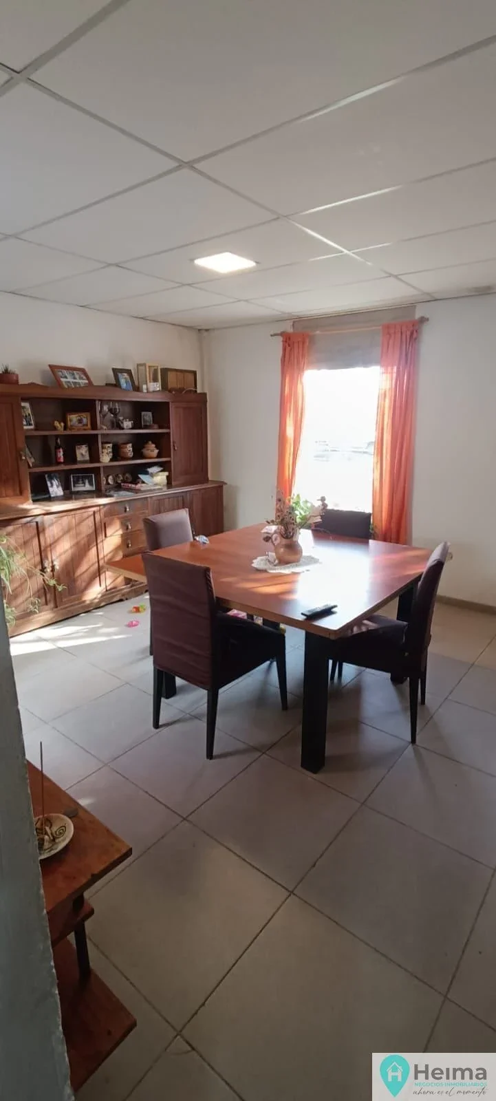 Casa en venta c/ cochera en Rafaela - Imagen 2