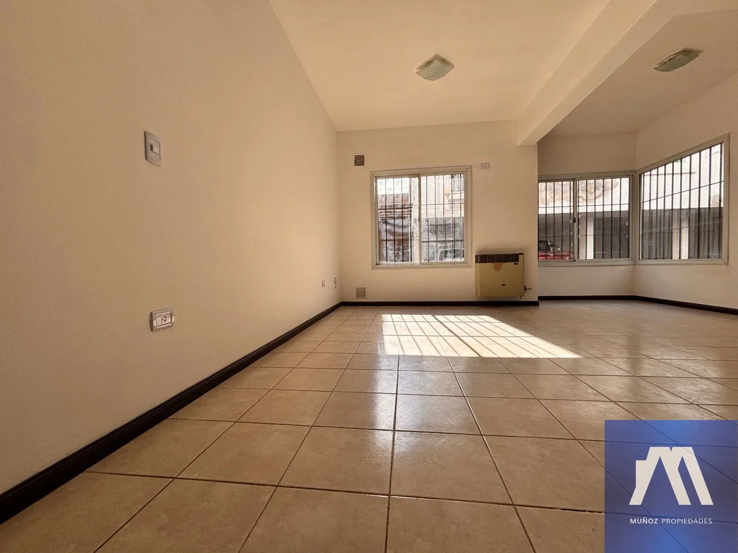 Dúplex en venta c/ cochera en Villa Nueva - Imagen 4