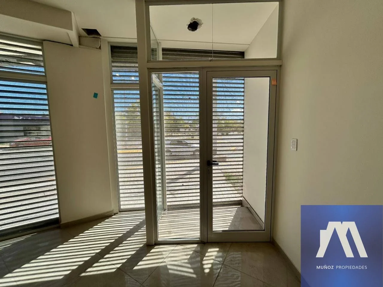 Local comercial en venta ubicado en Mayor Drummond - Imagen 3