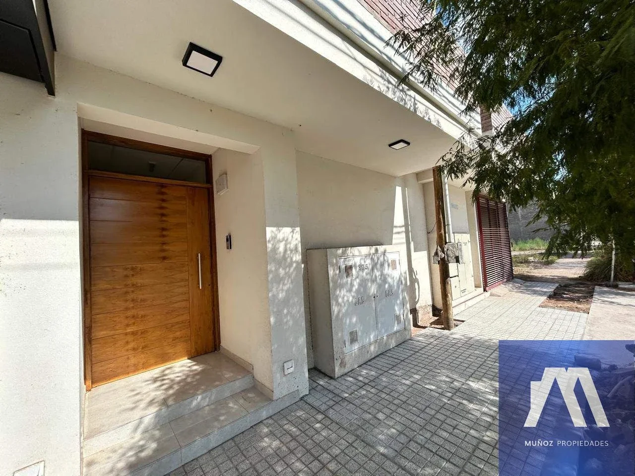 Departamento en venta c/ cochera en Luján de Cuyo - Imagen 1