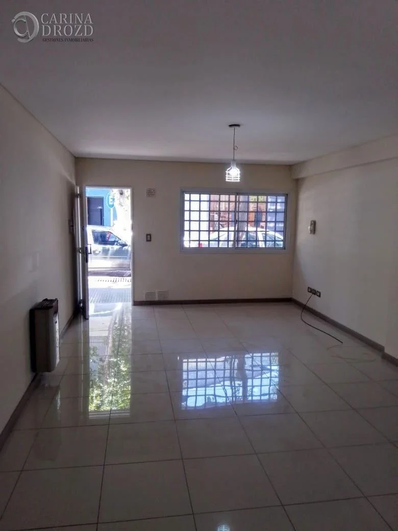 Departamento en venta c/ cochera en Godoy Cruz - Imagen 2