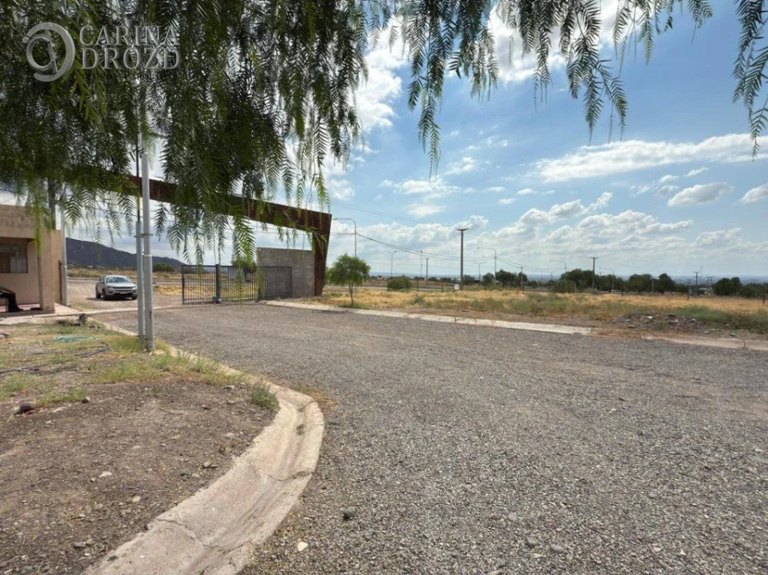 Terreno / Lote en venta de 550m2 ubicado en El Challao - Imagen 2
