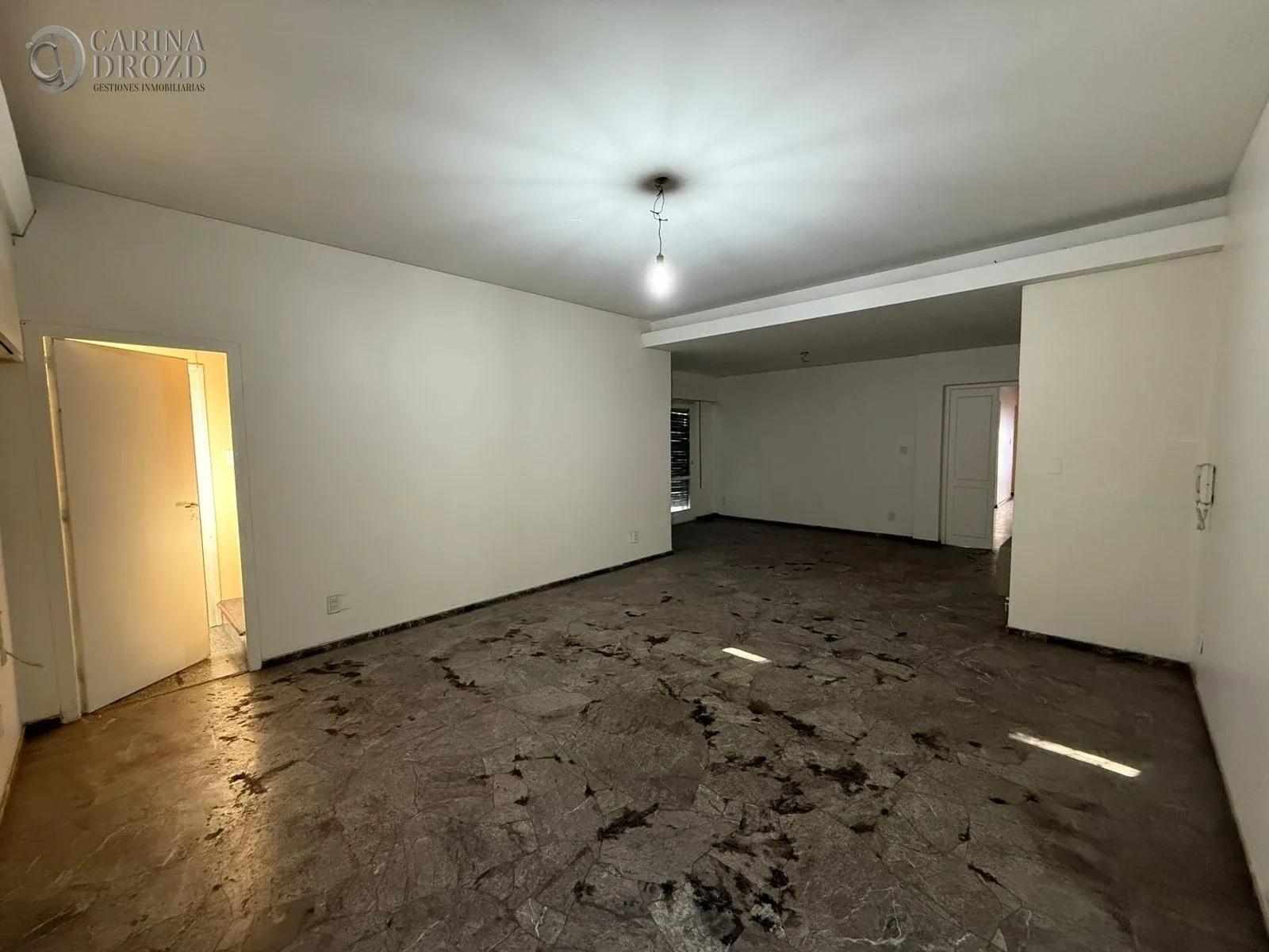 Casa en venta c/ cochera en Bombal - Imagen 4