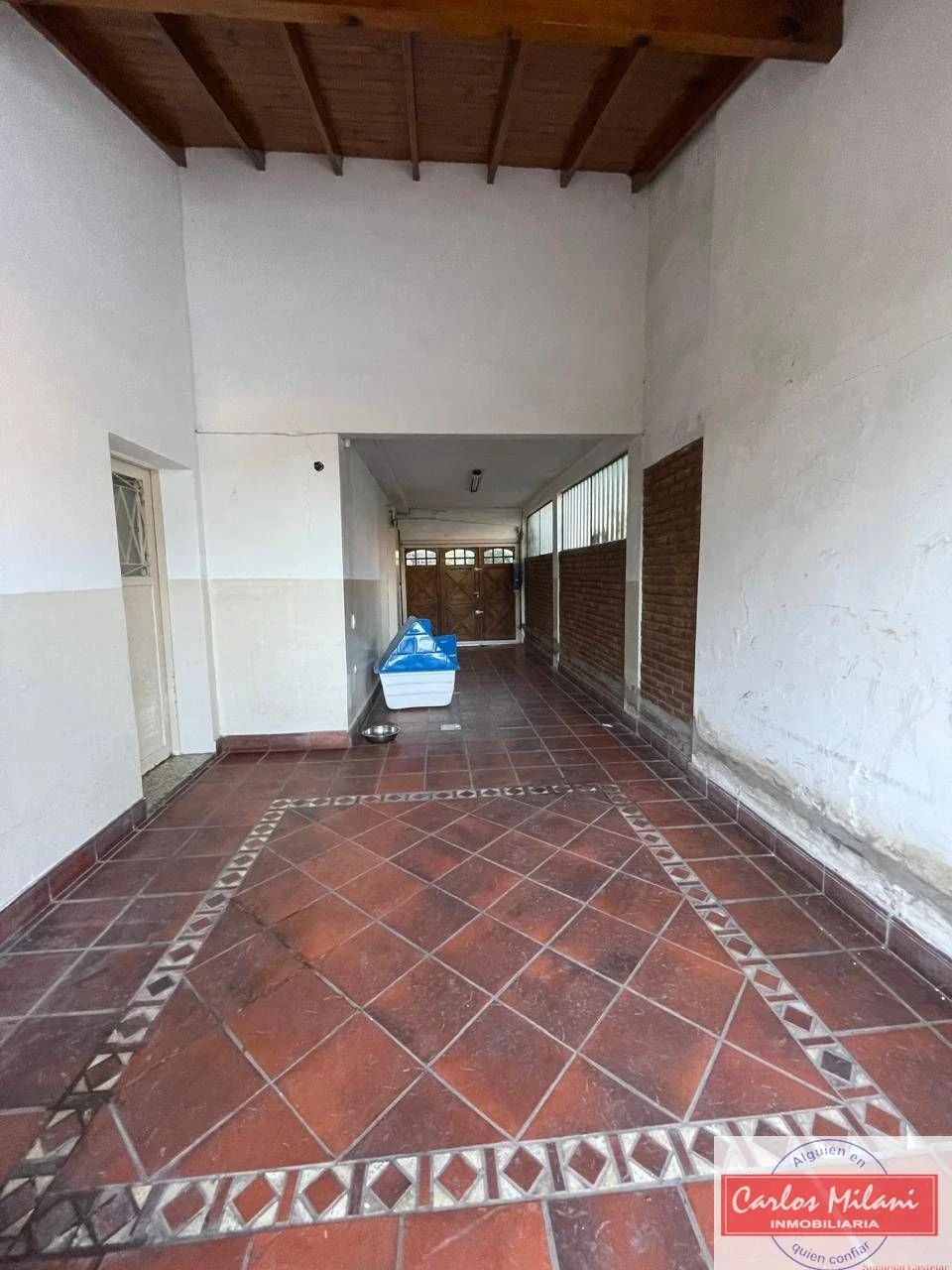 Chalet en alquiler c/ cochera en Castelar - Imagen 3