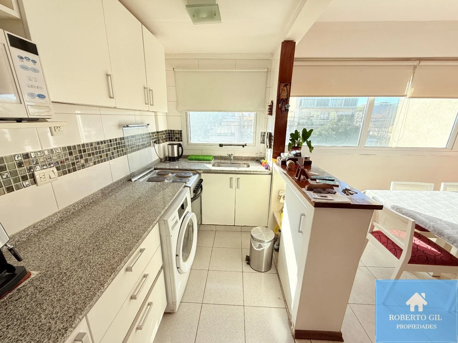 Departamento en venta de 3 ambientes con terraza  y Cochera en Agronomía - Imagen 4