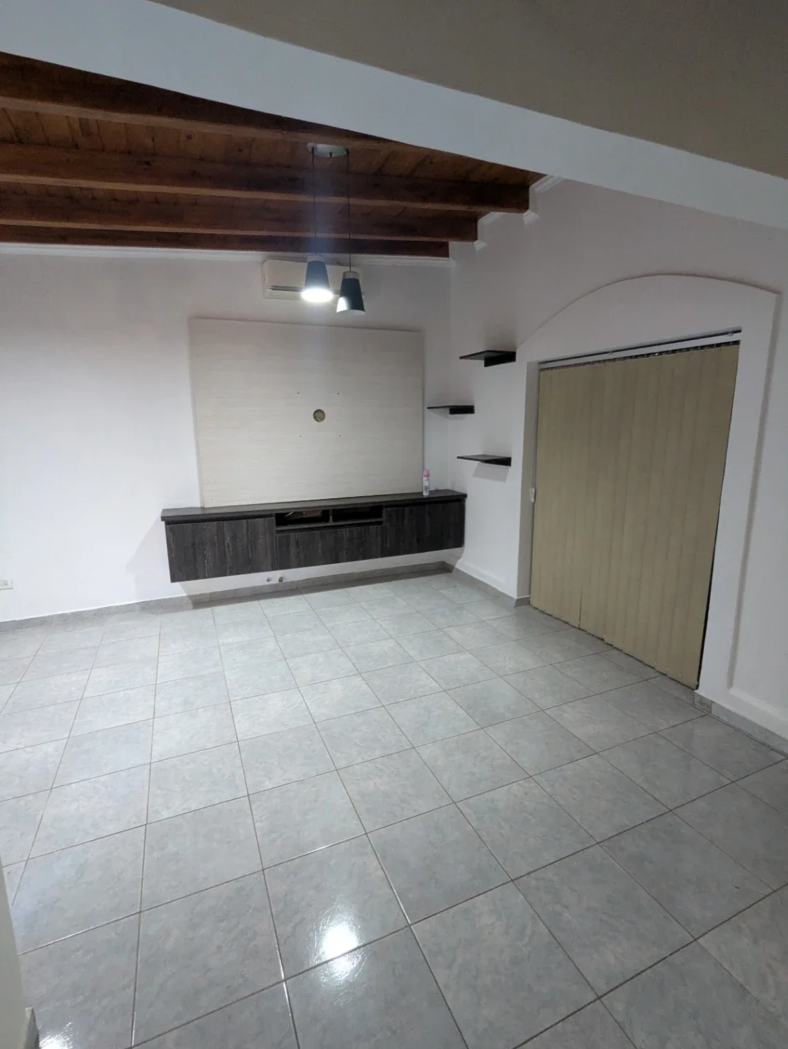 Casa en venta de 3 dormitorios c/ cochera en Los Corralitos - Imagen 5