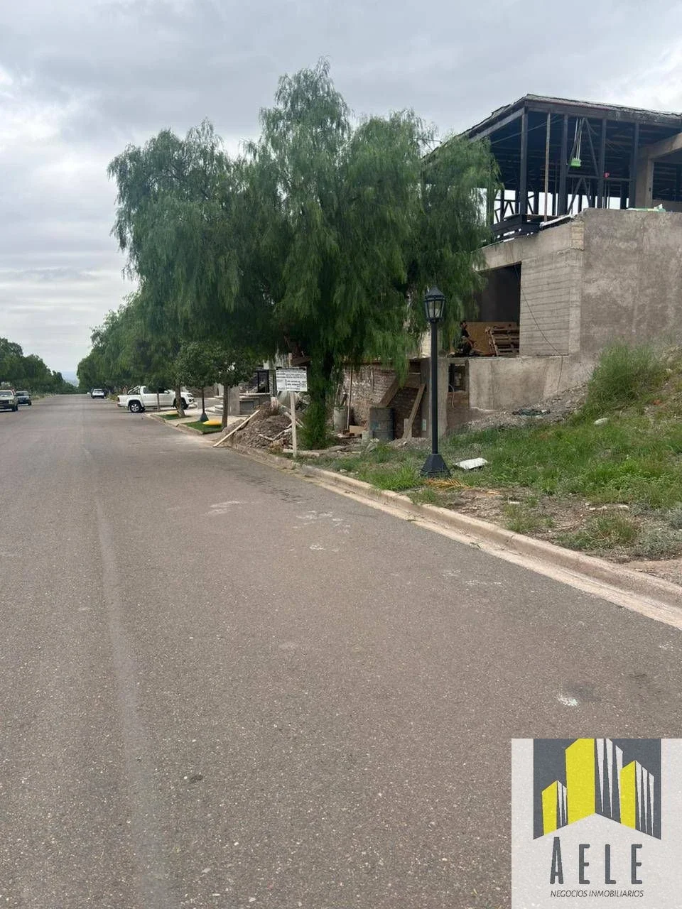 LOTE EN VENTA- B° DALVIAN- 300 M2-MENDOZA - Imagen 2